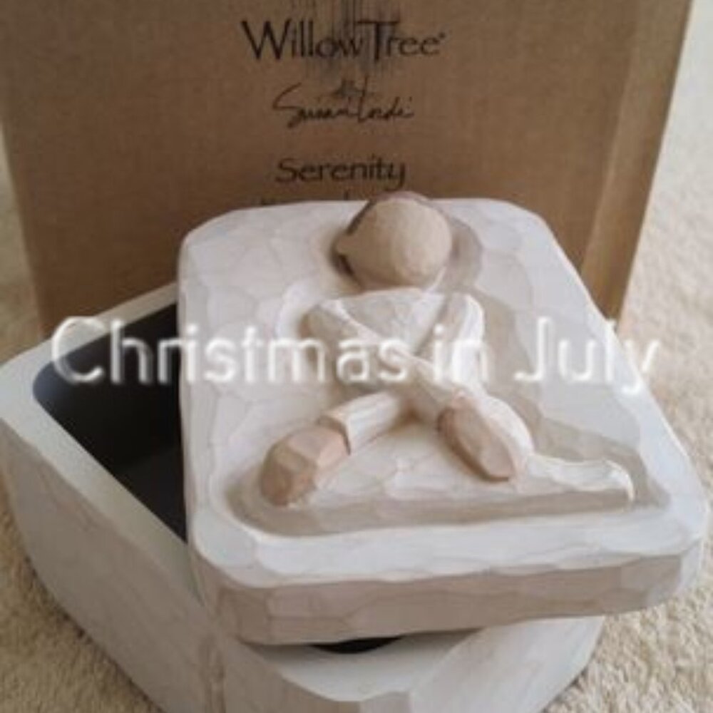 Willow Tree Susan Lordi Serenity Keepsake Box #26612 with box